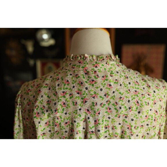 Cupcakes and Cashmere Pink Floral Print Ruffle Tie-Neck Long Sleeve Top, Size L - Picture 14 of 15